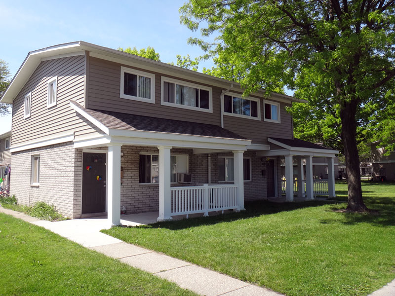 Gratiot Village Building